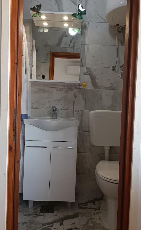 Apartmani Zlata Supetarska Draga Exterior photo